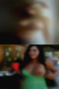 Very sexual 60 year old hairy pussy for sex cum slut.