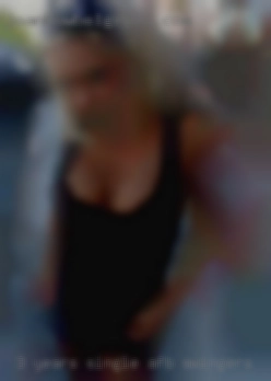 3 years single, pushing Afb swingers 40 Message me..